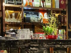 前台-维园悦谱·海派家常菜(乌鲁木齐南路店)