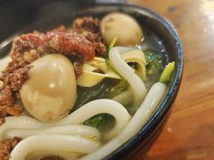-丽虹云南过桥米线(兴工街店)