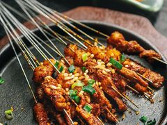 -包整·丝娃娃(一览甲秀楼风景店)