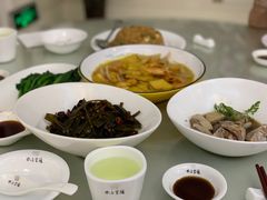 -双子楼大酒店(城开国际写字楼店)