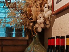 -肆海小川菜酒馆Wine Bistro (青年路店)