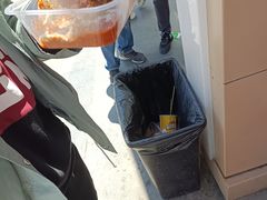 -老绍兴三味臭豆腐(奥林匹克购物广场店)