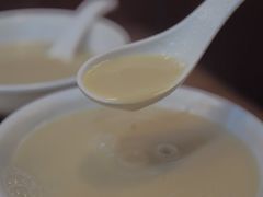高浓度纯黄豆现磨豆浆-老陶包子铺(南大西南村店)