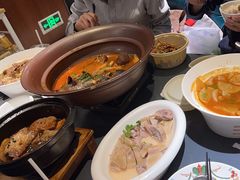 -江宴渔村·鱼鲜土菜(紫荆广场店)