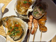 -雍和会海鲜姿造自助(湖东路店)