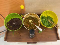 -王拐拐热干面·武汉三鲜豆皮(徐家汇店)