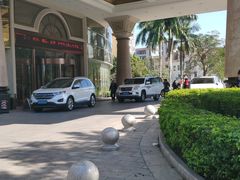 -深圳君逸国际酒店(龙岗横岗塘坑地铁站店)