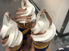双色甜筒-宜家·瑞典食品屋(四元桥店)