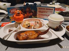 -海底捞火锅(高新万达店)