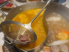 -左庭右院鲜牛肉火锅(金山万达店)