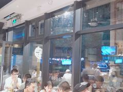 等位区-木屋烧烤(龙岗南联店)
