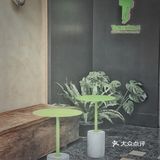 这家城墙边的西餐厅藏着南京最美的秋景🍁
