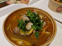 -何记花甲(海岸城旗舰店)