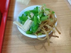 -大耳公曹氏驴肉包子铺(三八店)