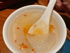 桃胶炖雪梨-上海人家花樣年华(中山公园店)