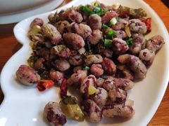 红腰豆炒酸菜-盐帮食坊•小河帮川菜(四川师大店)