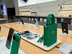 -华为授权体验店(中山公园来福士)