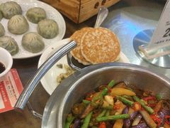 -一楼食业·美食人家