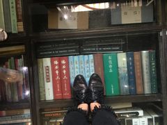 -钟书阁(松江泰晤士小镇店)