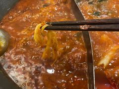 -鹿鸣山草本茶香火锅(园西路店)