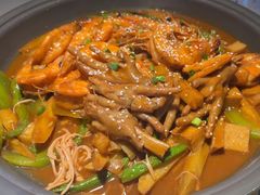 -徐记小怪兽肉蟹煲(中央大街店)