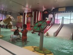 -涨巢·潮玩水疗局