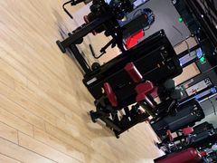 -一兆韦德健身(张杨路店)