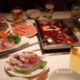 打浦路店是离我家最近的一家店，不过也要过个江…