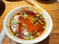 -万记麻辣烫国展总店