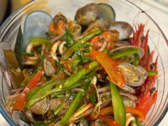 -樾餐厅泰式海鲜火锅(民歌湖店)