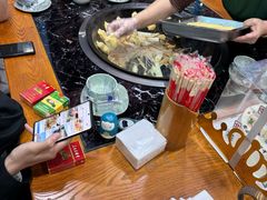 -边江铁锅炖鱼(振八街店)