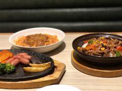 -卢家妈妈·西餐厨房(卜蜂中心店)