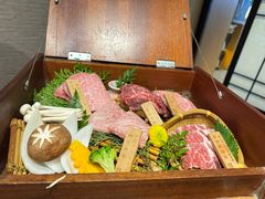 -山川小町·极番烧肉(新地假日广场店)