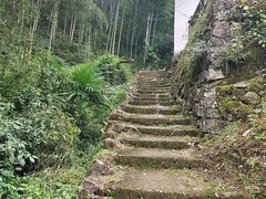 -仙人谷漂流景区