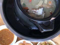 -皮蛋弟砂锅店(总店)