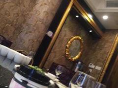 -小龙酒家(桂平路店)