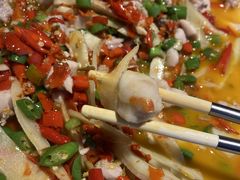 鲜椒兔-盐帮食坊•小河帮川菜(四川师大店)