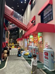-奈尔宝·儿童乐园·亲子餐厅(华采天地店)