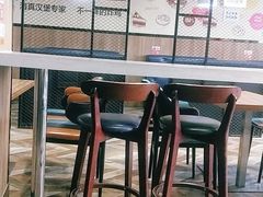 -迈德堡清真汉堡连锁(张家川店)