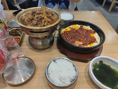 -米村拌饭(欧亚万豪店)