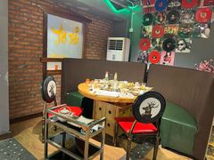 -顶顶汤火牛排火锅·经典铜锅涮肉