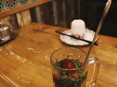 八宝茶-清真·玛丽亚新疆菜主题餐厅(浙江中路店)