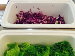 -西安大雁塔科技大学地铁站亚朵酒店