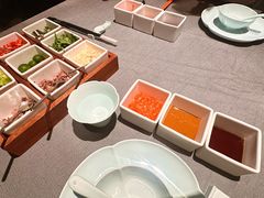 -左庭右院鲜牛肉火锅黑金店(陆家嘴中心店)