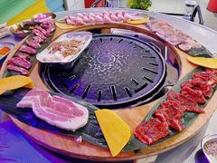 烤肉呼啦圈-玄希浪漫厨房·韩料烤肉(湖滨银泰in77店)