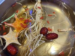 -千岛蚝高压锅生蚝·人参火锅(白云万达店)