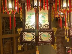 -梅龙镇酒家(南京西路总店)