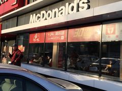-麦当劳(健德桥得来速店)