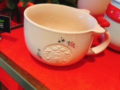 -星巴克臻选(莘庄仲盛店)