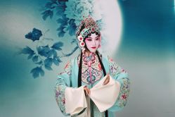 -华韵京剧摄影(洋桥角门东店)